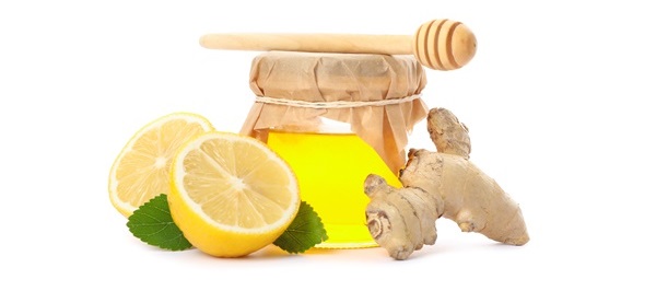 dipper lemons ginger glass jar with honey isolated white 2 - Средство от простуды из имбиря, мёда и лимона