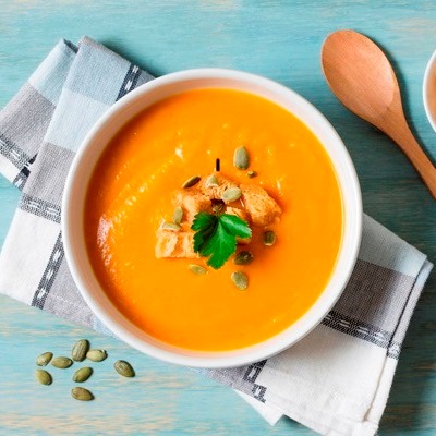 Чечевичный суп с тыквой и курагой