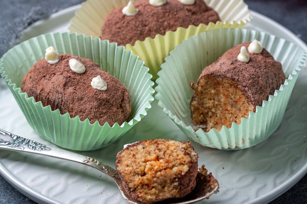 truffle mini potato cakes paper capsules - Постное пирожное "Картошка"