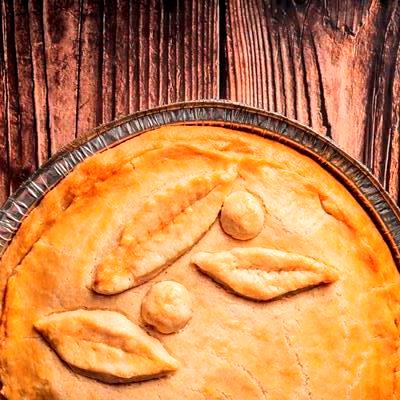 Пирог сибирский с рыбой и крупой