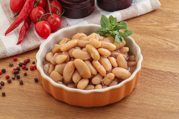 Отварная белая фасоль whinte canned kidney beans bowl - Отварная белая фасоль