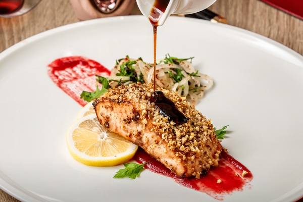 zarenaa ryba pod sousom narsarab - Соус красный к рыбе