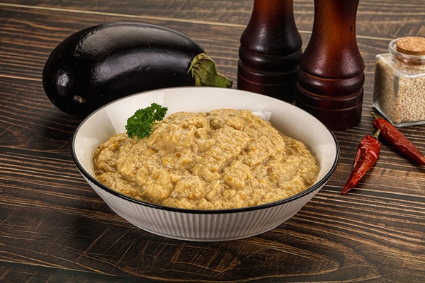 baklazannyi sous mutabal s pastoi tahini - Мутабель из баклажанов