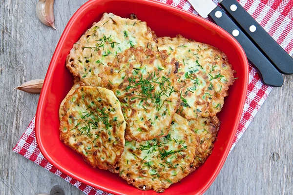 Оладьи куриные blinciki s cukkini - Оладьи куриные