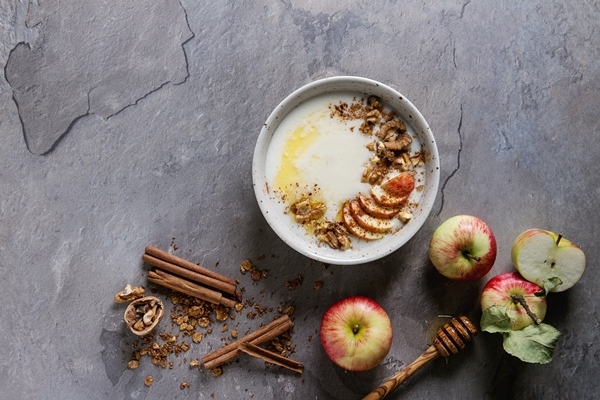 casa iz farfora - Манная каша с яблочным соусом