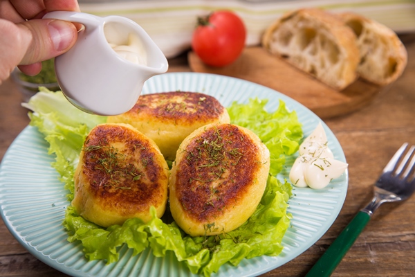 Картофельные зразы с капустой kartofel nye kotlety - Картофельные зразы с капустой