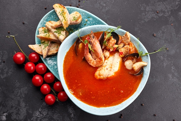 tomatnyi sup iz moreproduktov buiabes - Томатный суп с морепродуктами по-итальянски