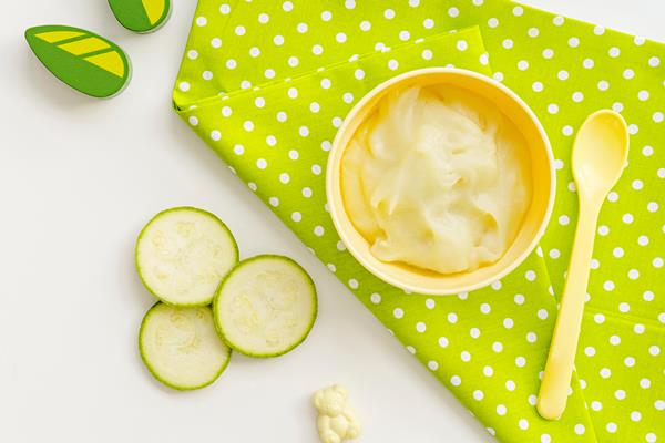 casa s pure iz kabackov dla rebenka - Пюре кабачковое для прикорма детей с 8 месяцев