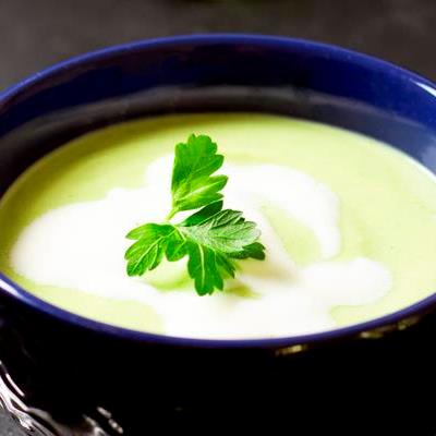 Супчик детский протёртый из цветной капусты и кабачков