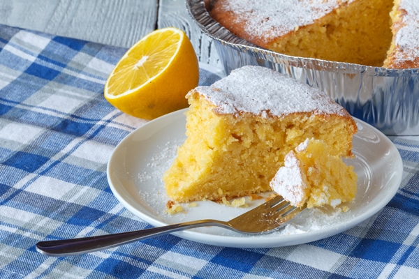 lemon tart with tea - Лимонный каравай