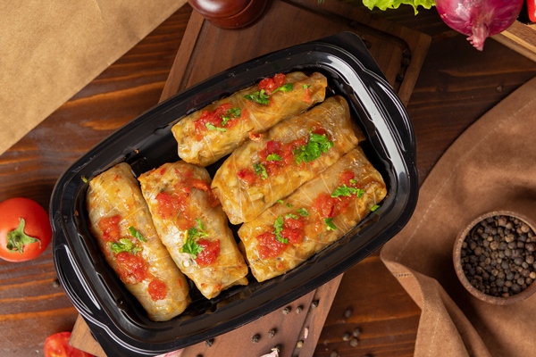 Постные голубцы со злаками и бобовыми kelem dolmasi cabbage leaves stuffed with meat takeaway - Постные голубцы со злаками и бобовыми