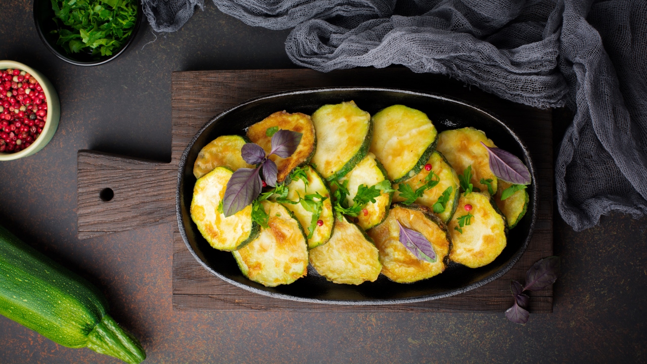 Кабачки постные в пивном кляре