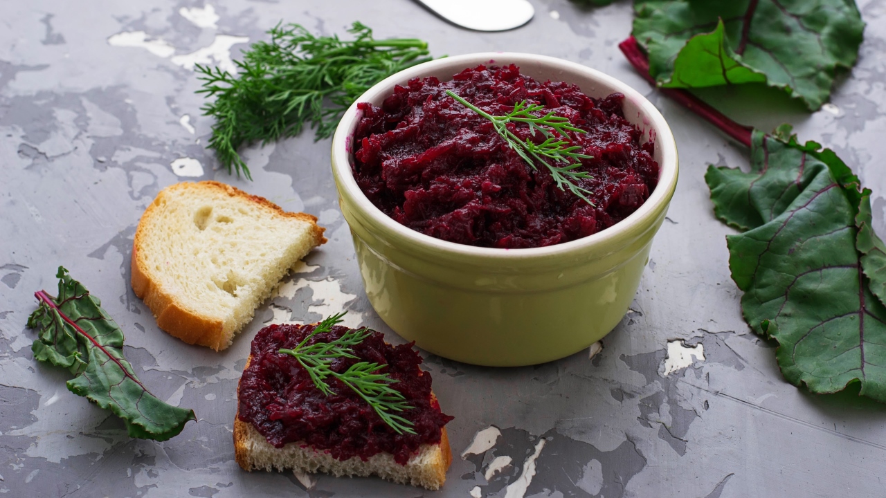 Свекольная икра с яблоком