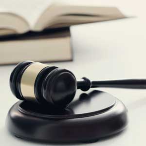 Можно ли судиться с родственниками?