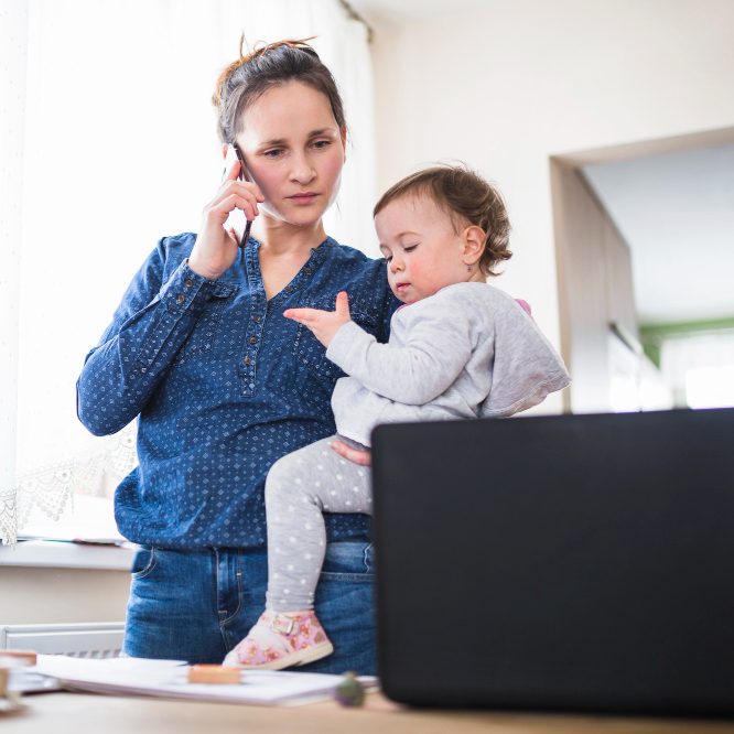 Если маме не сидится дома <br><span class=bg_bpub_book_author>Михаил Завалов</span>