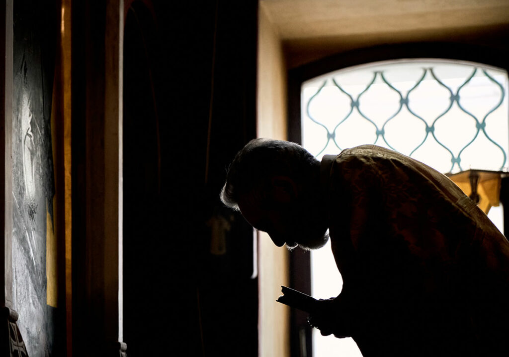 Не пей из лужи! Как мастер рэйки стал православным миссионером - Азбука веры Не пей из лужи! Как мастер рэйки стал православным миссионером