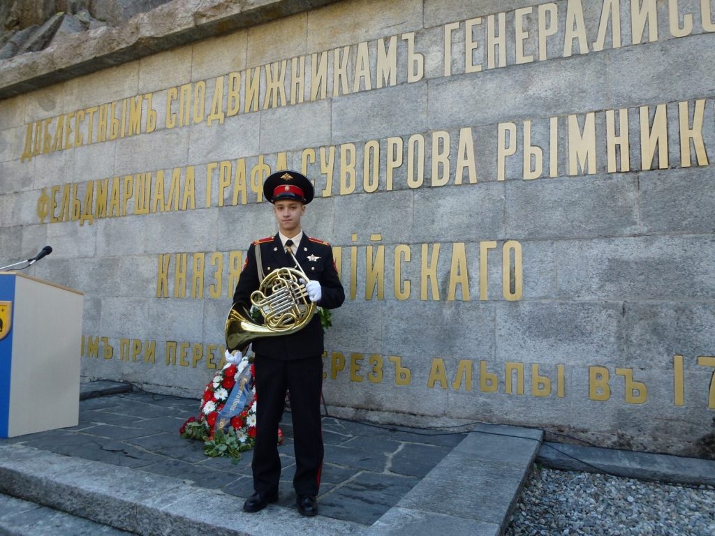Мой путь к Богу: из суворовцев во священника