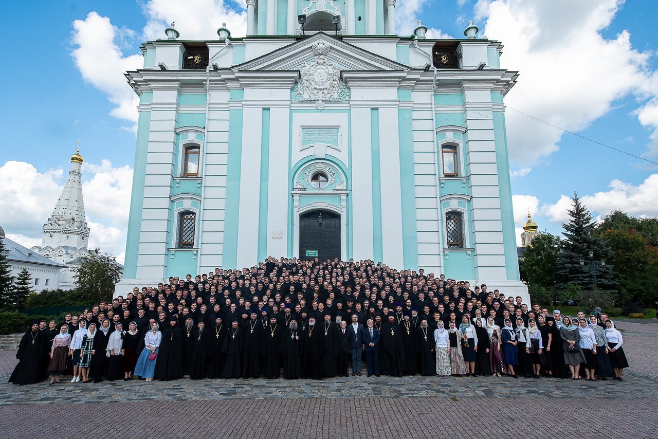 Московская духовная академия сергиев посад фото