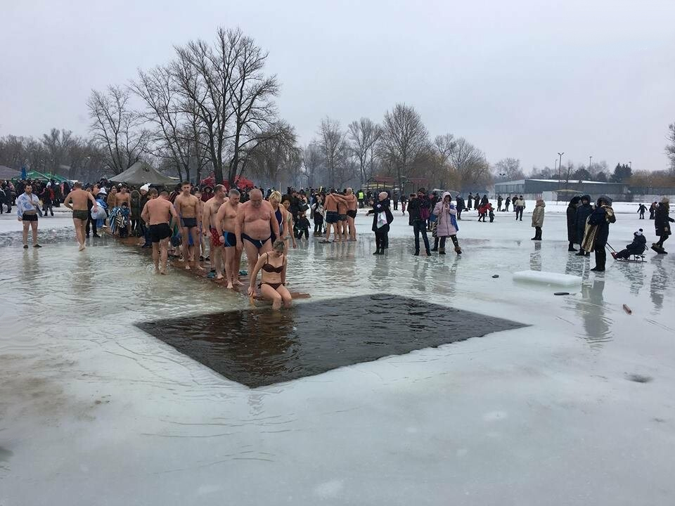 Зеленоград, новости: Крещенские купания — Фотографии