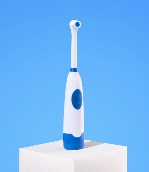 Как выбрать электрическую зубную щетку