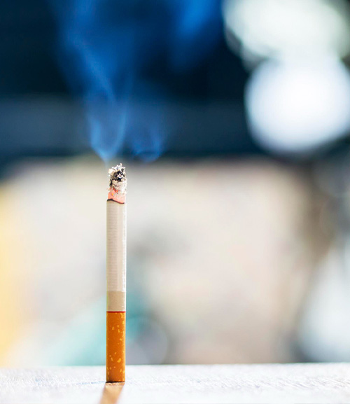 Курю более 30 лет, не могу бросить. Ответ священника