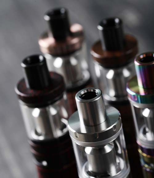 Хотите избавиться от никотиновой зависимости? Не переходите на электронные сигареты