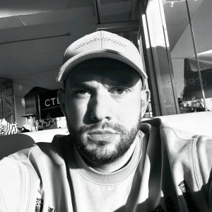 Михаил