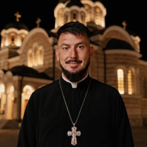 Максим